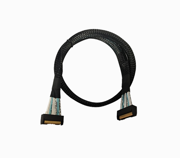 SlimSAS SFF-8654 Cable